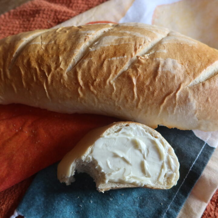 Easy & Delicious Homemade French Bread 